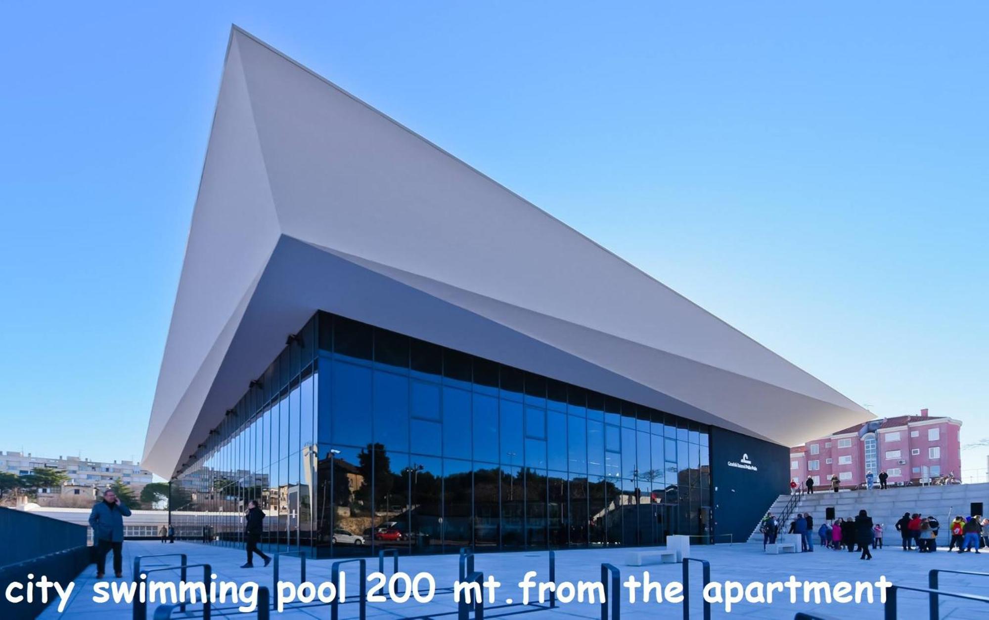 Villa Valkane Pet Friendly 150M From The Stunning Valkane Beach, City Indoor Pools-Fitness And City Mall Pula Exterior photo